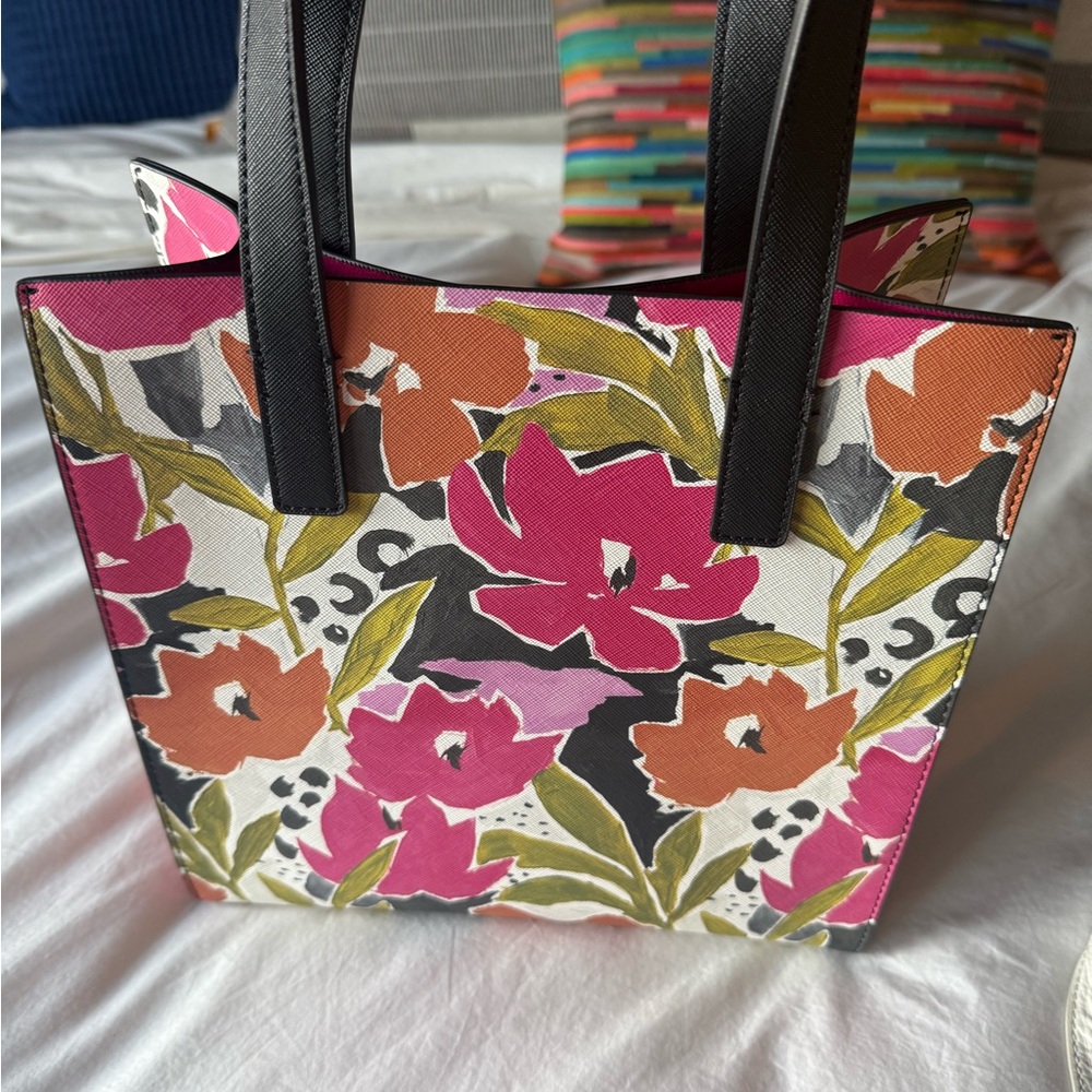 Ted Baker small tote - Picture 2 of 4